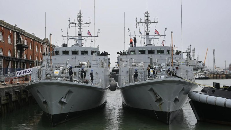 Iran's UN ambassador said Tuesday that Tehran has received indications Washington is prepared to remove its naval presence from the Strait of Hormuz, raising the prospect of renewed nuclear talks after years of standstill.