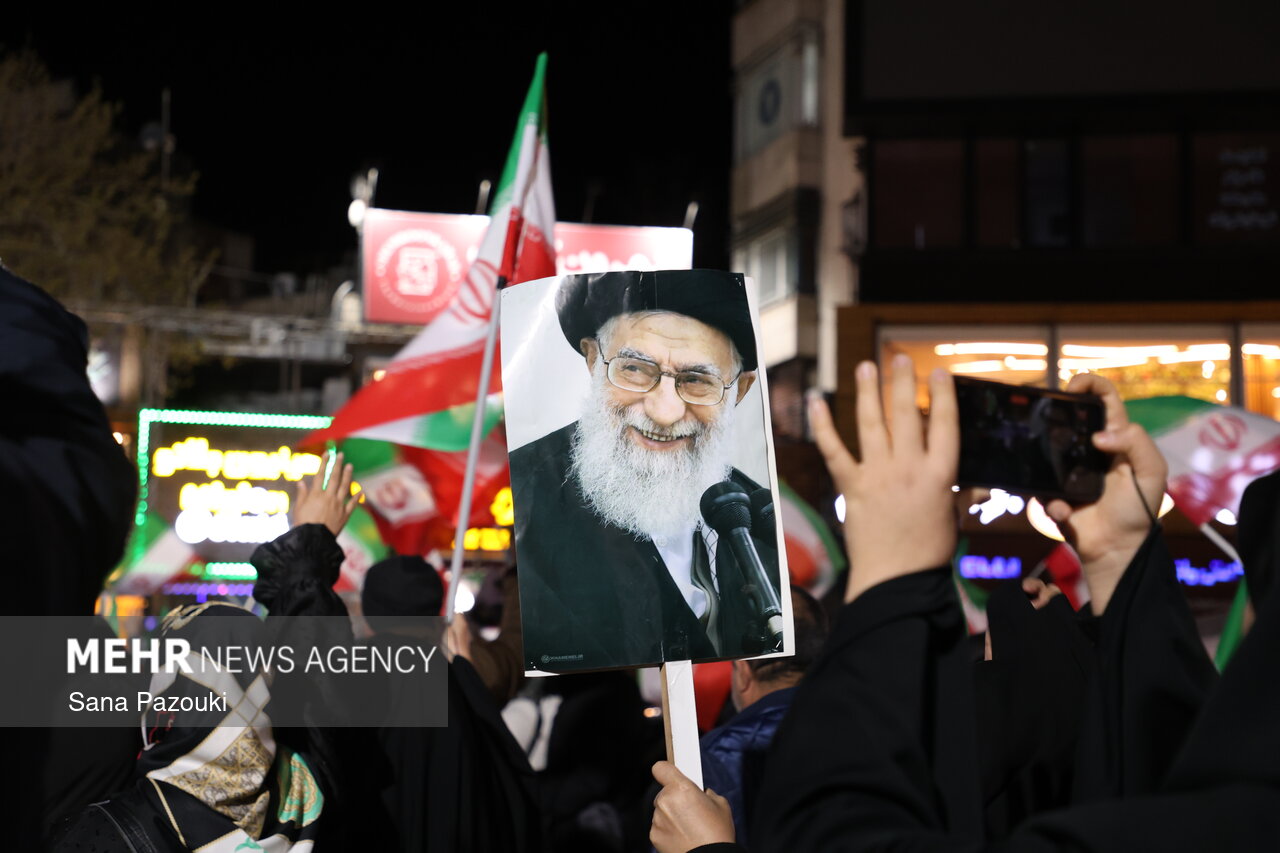 Tehraners denounce US-Israeli aggression against Iran