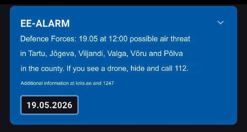 A blue alert banner titled "EE-ALARM" warns of a possible air threat in several Estonian counties on 19.05 at 12:00.