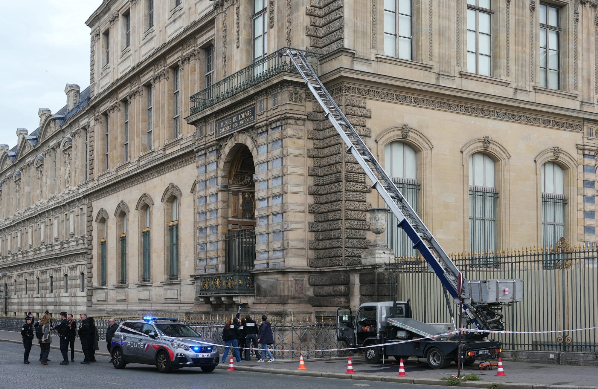 A real museum robbery that netted £10 million in 1911 is now the basis of a film by Romain Gavras.