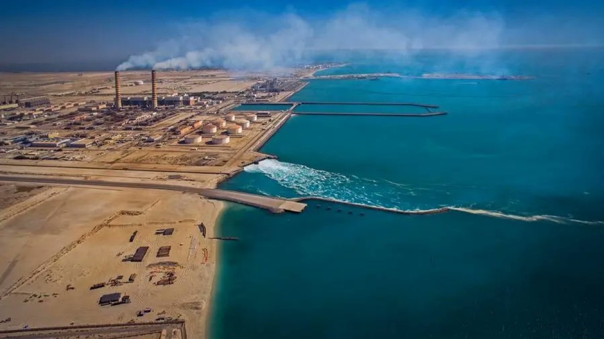 An emergency meeting convened by the Deir ez-Zor Water Corporation on 28 May 2026 underscores mounting pressure on eastern Syria's already fragile water systems, where flood damage threatens access for hundreds of thousands of civilians in