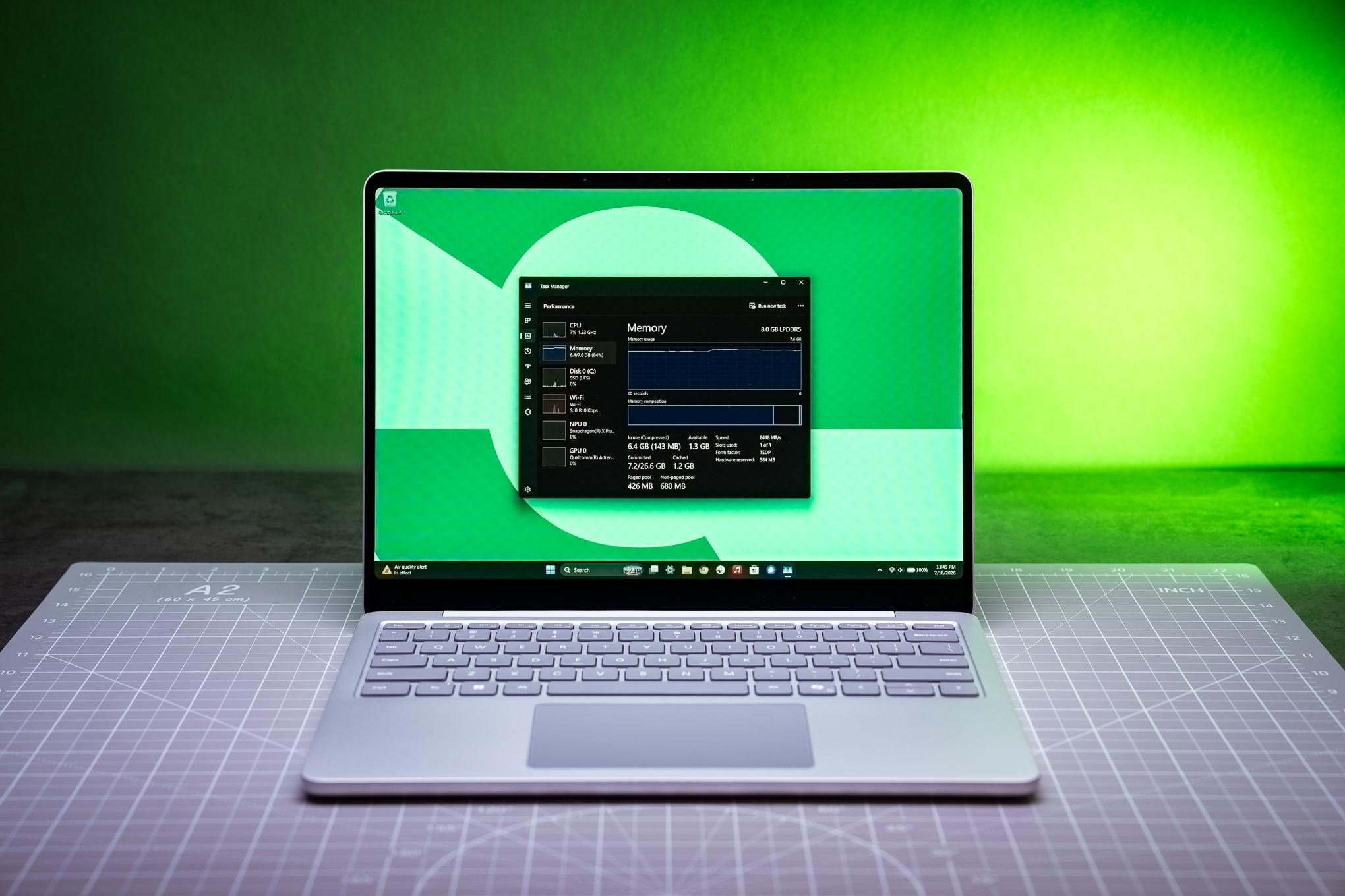Dell on 1 June 2026 unveiled its $699 XPS 13, a direct undercut of Apple's anticipated MacBook Neo — the opening salvo in what analysts see as a renewed battle for the mid-premium notebook market where AI performance benchmarks are replacin…