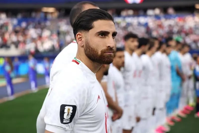 Alireza Jahanbakhsh in action for Iran against Belgium at his 100th-cap milestone, 21 June 2026.