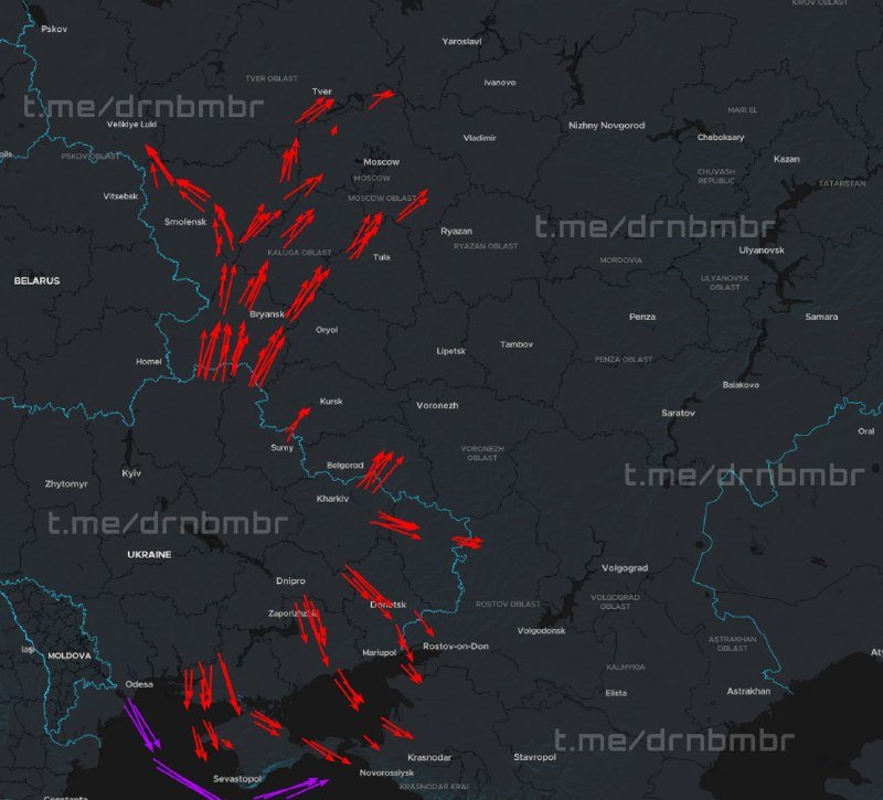 A dark map of Eastern Europe shows red and purple arrows indicating directional movement across Russia, Ukraine, and Belarus, with watermarked "t.me/drnbmbr" text overlaid.