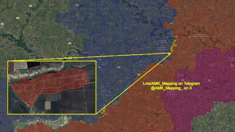 A satellite map displays color-coded territorial zones in blue, red, and purple with Cyrillic labels, featuring an inset zoom and attribution text reading "t.me/AMK_Mapping on Telegram, @AMK_Mapping_ on X."
